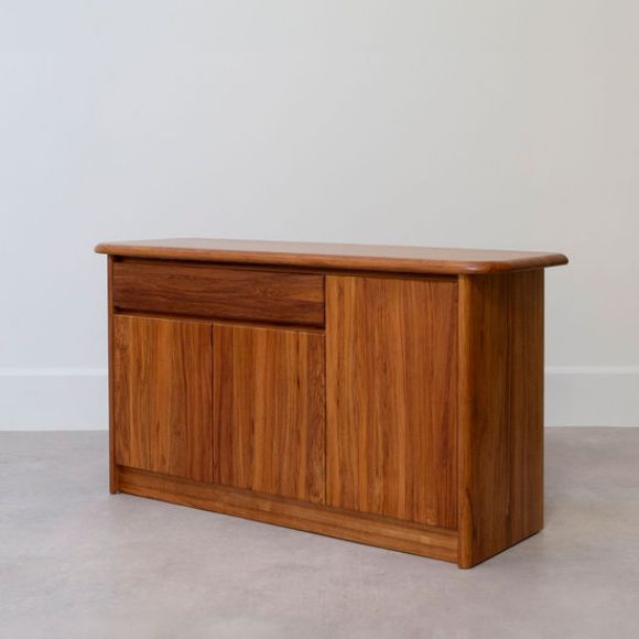 Picture of Forum Rimu Buffets 1500