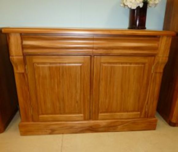 Picture of Statesmen Two Bay Buffet