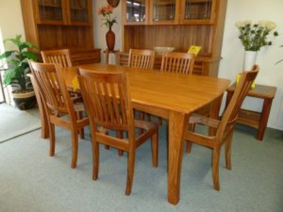 Picture of Glenmore Dining Table & Belvedere Chairs
